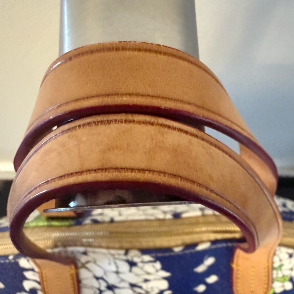 Dooney & Bourke Hydrangea Ruby Satchal - image 5